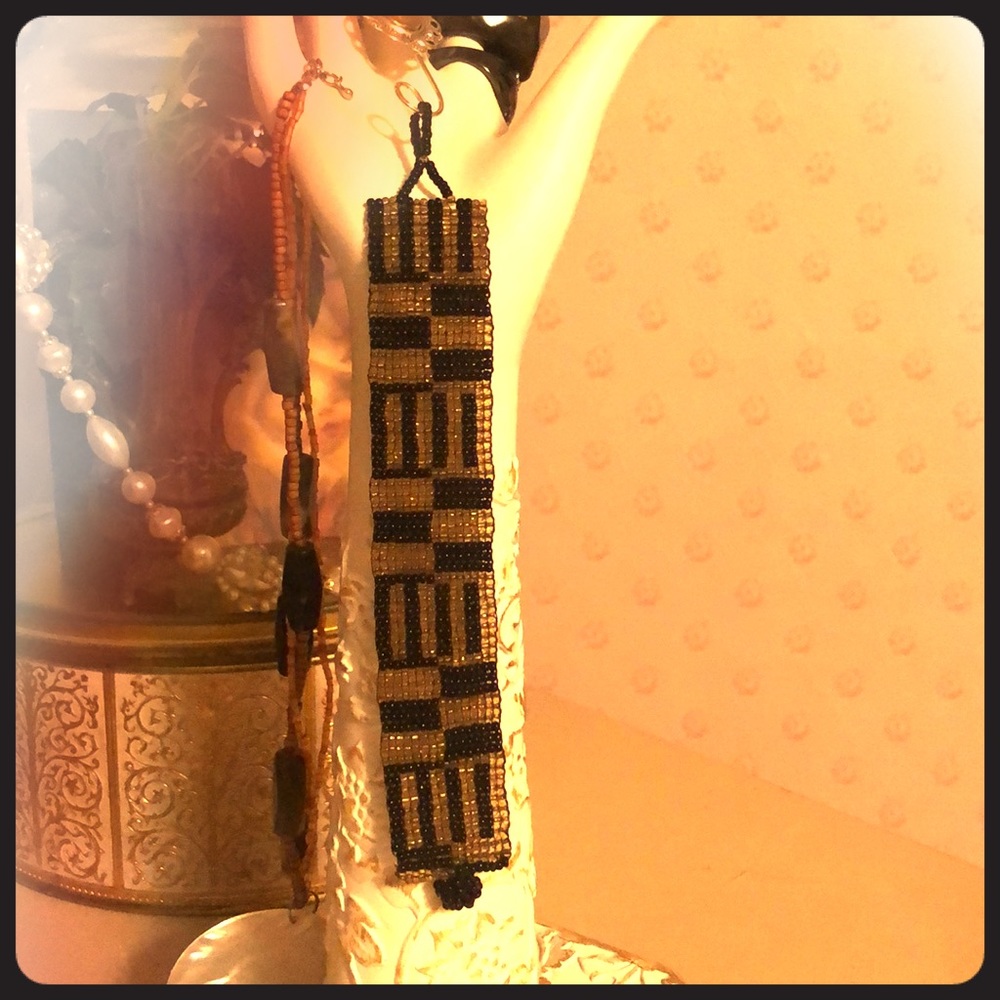 Beaded cuff bracelet